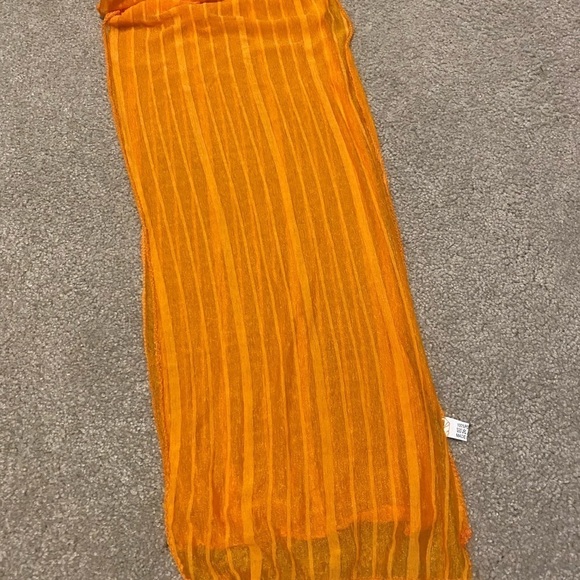 𝅺THIN Orange Scarf - Picture 6 of 9
